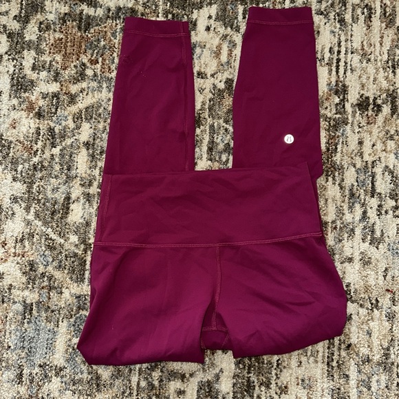 Lululemon Violet Wunder Trains - Picture 2 of 3